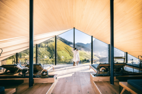 Kurzentschlossene dürfen sich auf frei gewordene Zimmer für einen Wellnessurlaub in den Best Alpine Wellness Hotels freuen.